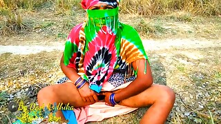 amateur hd indian juicy nude outdoor public skirt upskirt